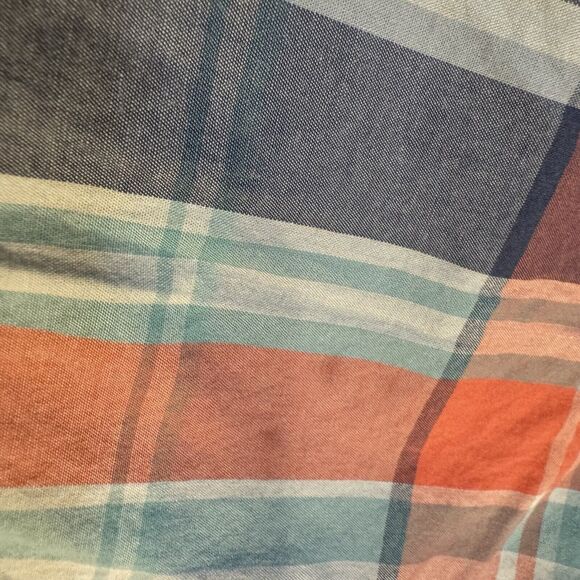 Gap Large Plaid Button Up Shirt Short Sleeve Blue & Pink Standard Fit Preppy - Picture 7 of 7